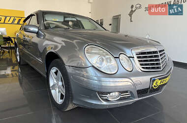 Седан Mercedes-Benz E-Class 2005 в Шептицькому