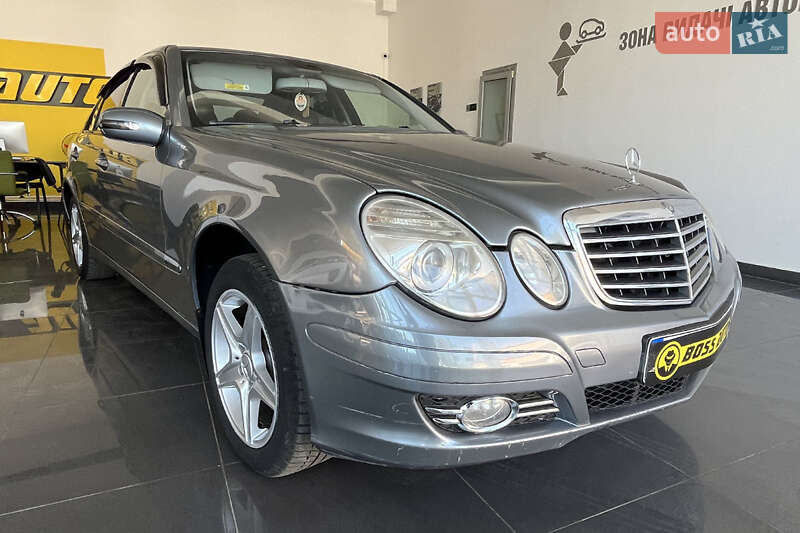 Mercedes-Benz E-Class 2005