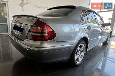 Седан Mercedes-Benz E-Class 2005 в 