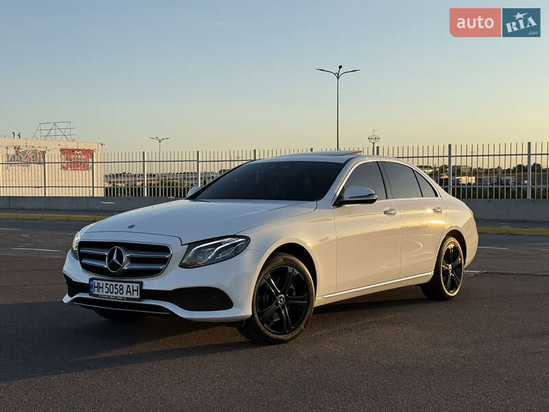 Седан Mercedes-Benz E-Class 2018 в Хмельницькому