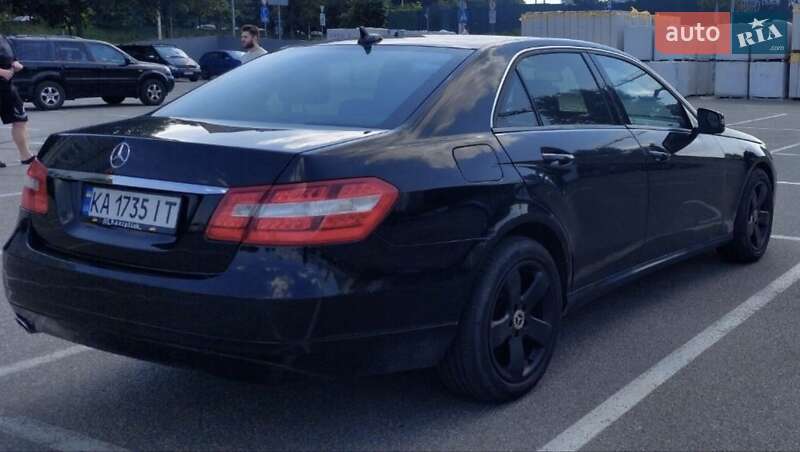 Седан Mercedes-Benz E-Class 2012 в Києві фото 3 Седан Mercedes-Benz E-Class 2012 в Києві