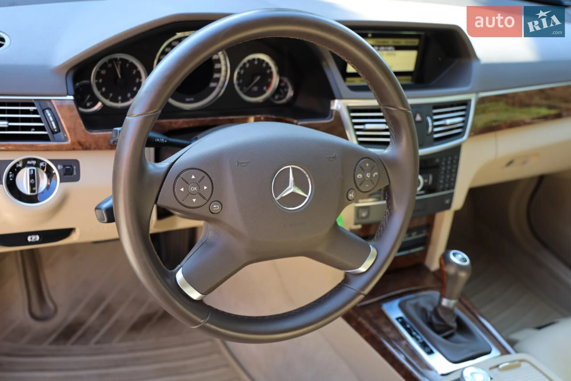 2011 Mercedes-Benz E-klasse - мініатюра 8