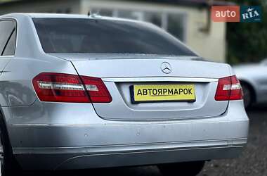 Седан Mercedes-Benz E-Class 2011 в 