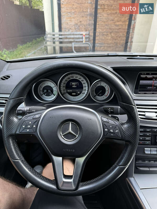Седан Mercedes-Benz E-Class 2014 в Львові
