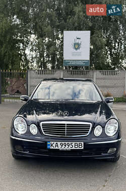 Седан Mercedes-Benz E-Class 2004 в Киеве
