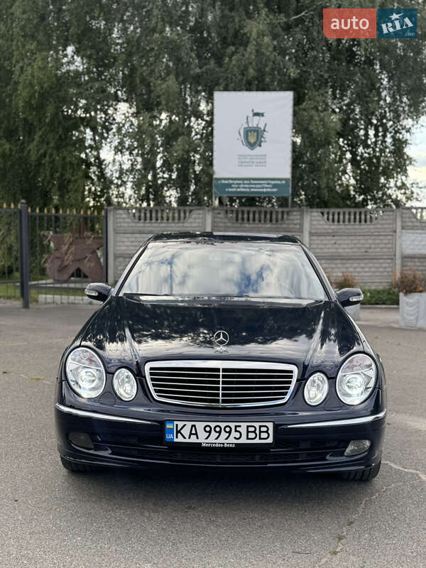 Mercedes-Benz E-Class 2004
