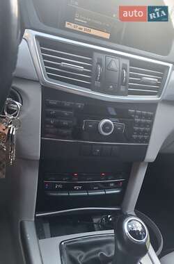Седан Mercedes-Benz E-Class 2009 в 