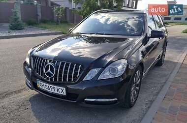 Универсал Mercedes-Benz E-Class 2011 в 