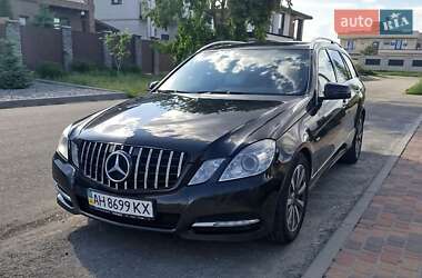 Универсал Mercedes-Benz E-Class 2011 в 