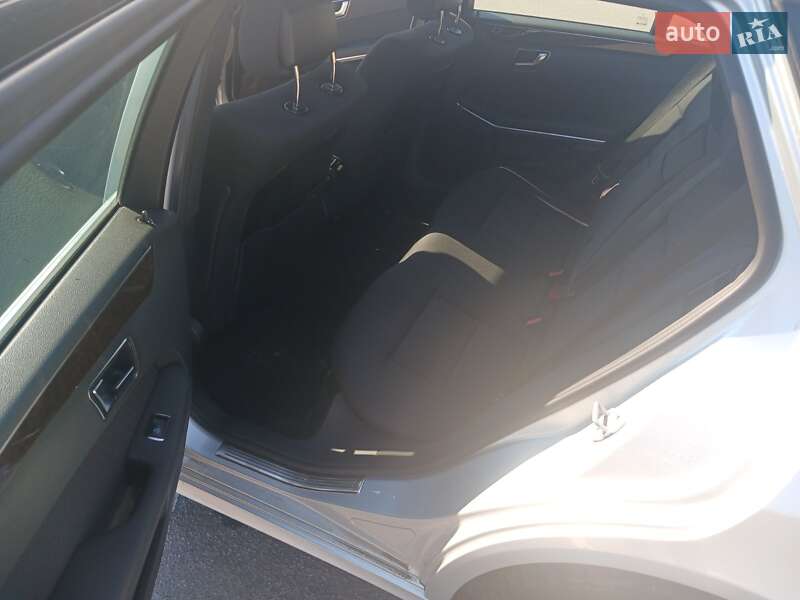 Универсал Mercedes-Benz E-Class 2012 в Виннице