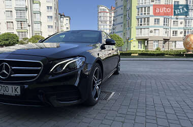 Седан Mercedes-Benz E-Class 2017 в 