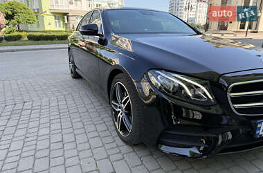 Седан Mercedes-Benz E-Class 2017 в 