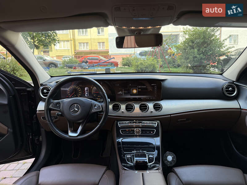 Седан Mercedes-Benz E-Class 2017 в Івано-Франківську фото 117 Седан Mercedes-Benz E-Class 2017 в Івано-Франківську