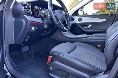 Седан Mercedes-Benz E-Class 2021 в 