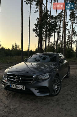 Седан Mercedes-Benz E-Class 2017 в Киеве