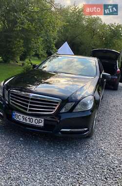 Mercedes-Benz E-Class 2011 Mercedes-Benz E-Class 2011