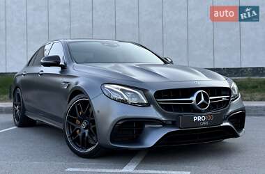 Седан Mercedes-Benz E-Class 2018 в 