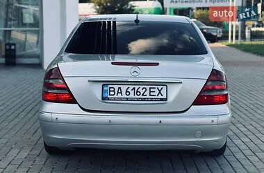 Седан Mercedes-Benz E-Class 2002 в 