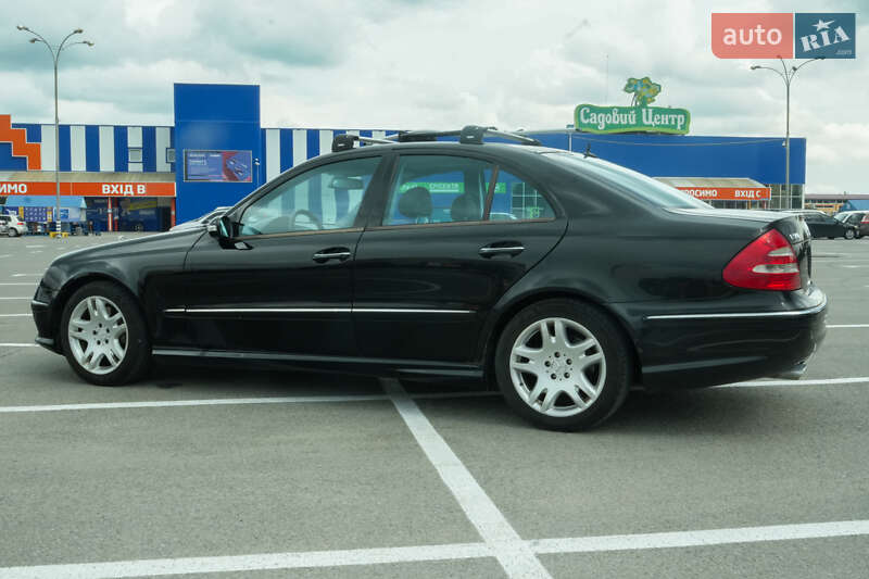 Седан Mercedes-Benz E-Class 2002 в Киеве