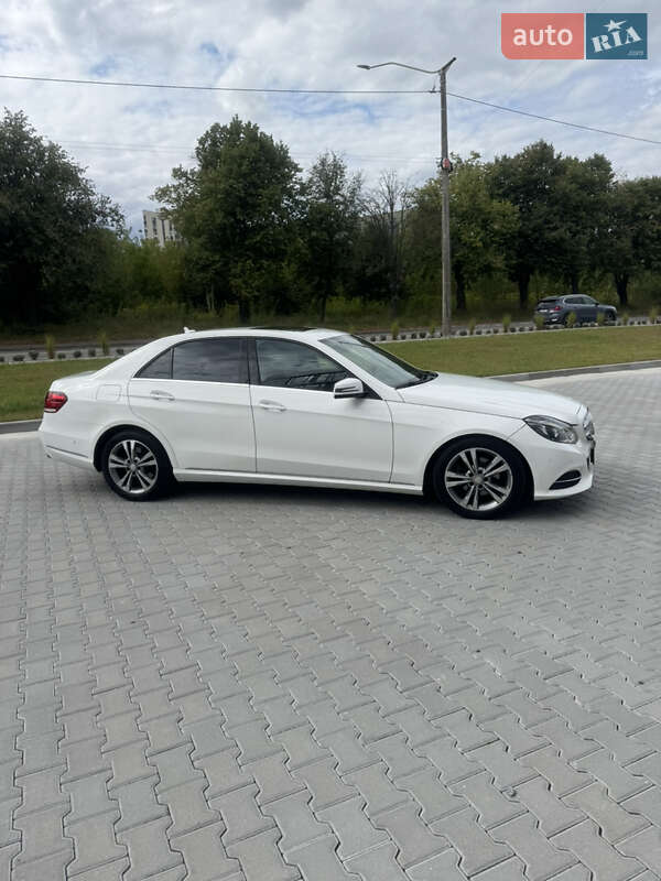 Седан Mercedes-Benz E-Class 2015 в Рівному