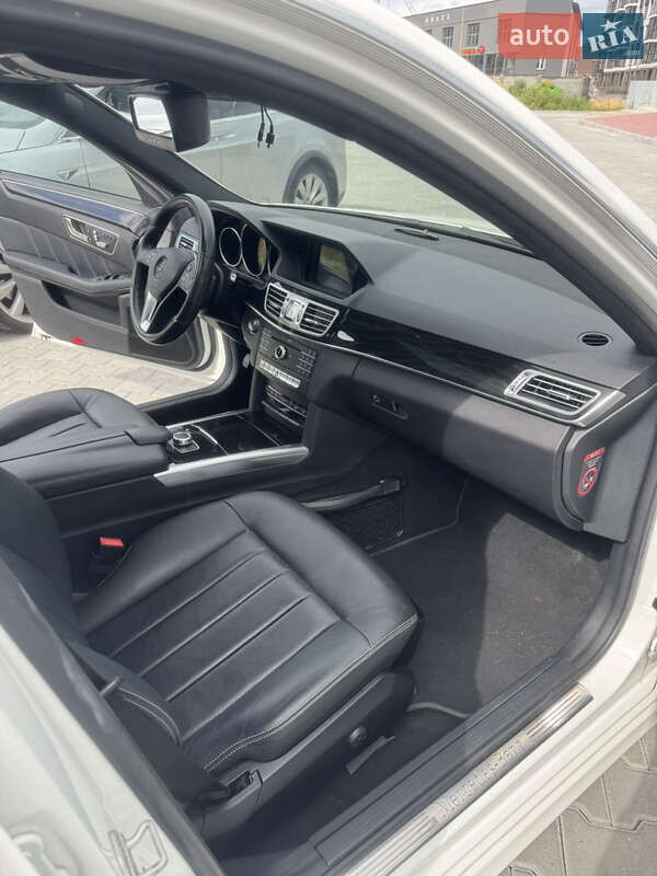 Седан Mercedes-Benz E-Class 2015 в Рівному