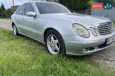 Седан Mercedes-Benz E-Class 2005 в Львові