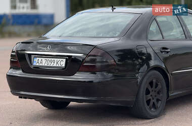 Седан Mercedes-Benz E-Class 2008 в 
