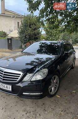 Универсал Mercedes-Benz E-Class 2010 в Одессе