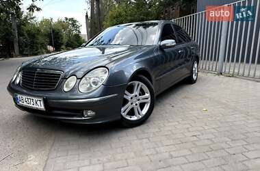 Седан Mercedes-Benz E-Class 2005 в Славянске