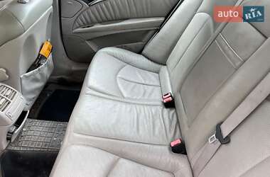Седан Mercedes-Benz E-Class 2002 в  фото 14 Седан Mercedes-Benz E-Class 2002 в