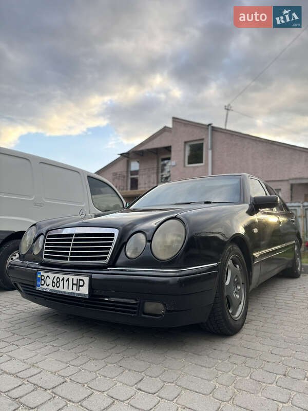 Mercedes-Benz E-Class 1997