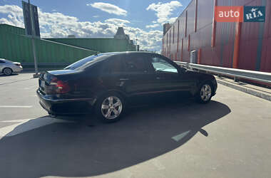 Седан Mercedes-Benz E-Class 2006 в 