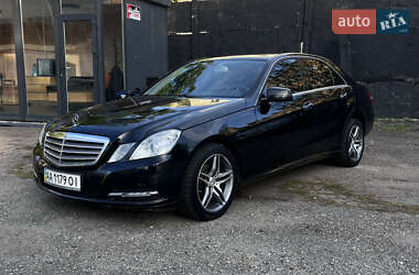 Седан Mercedes-Benz E-Class 2013 в Киеве