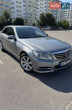 Седан Mercedes-Benz E-Class 2012 в Івано-Франківську