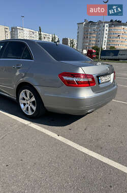 Седан Mercedes-Benz E-Class 2012 в 
