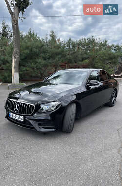 Седан Mercedes-Benz E-Class 2018 в  фото 5 Седан Mercedes-Benz E-Class 2018 в