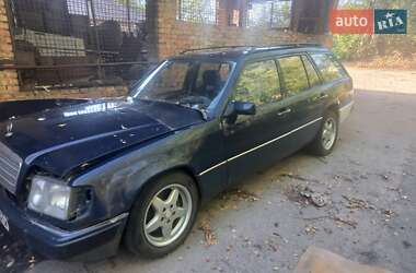Універсал Mercedes-Benz E-Class 1993 в Новомиколаївці