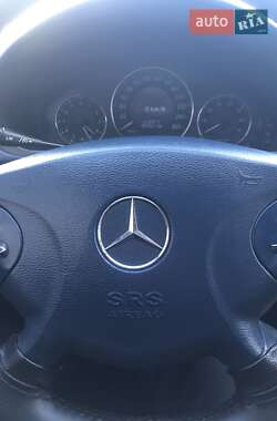 Седан Mercedes-Benz E-Class 2005 в 