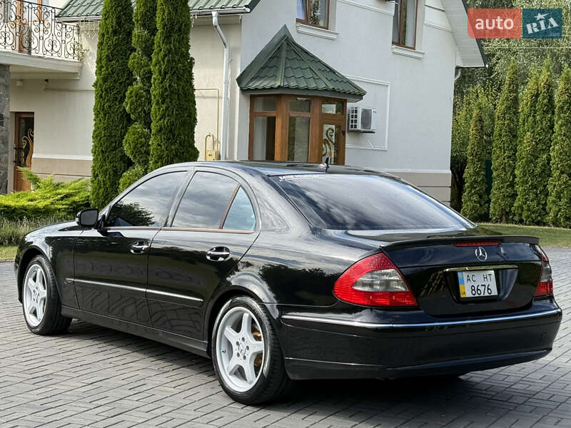 Седан Mercedes-Benz E-Class 2006 в Луцке