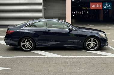 Купе Mercedes-Benz E-Class 2015 в 