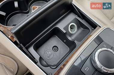 Купе Mercedes-Benz E-Class 2015 в 