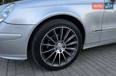 Седан Mercedes-Benz E-Class 2003 в 