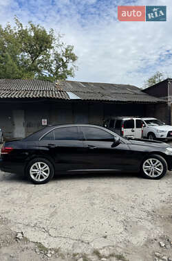 Седан Mercedes-Benz E-Class 2010 в 