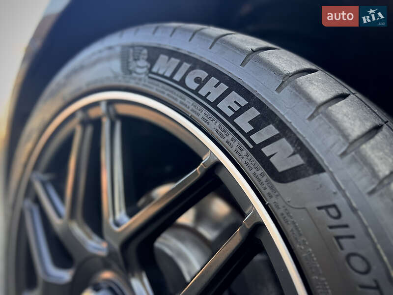 Седан Mercedes-Benz E-Class 2014 в Кривому Розі