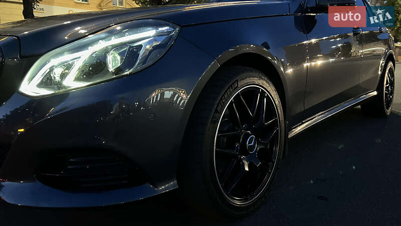 Седан Mercedes-Benz E-Class 2014 в Кривому Розі