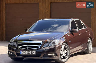 Седан Mercedes-Benz E-Class 2009 в 