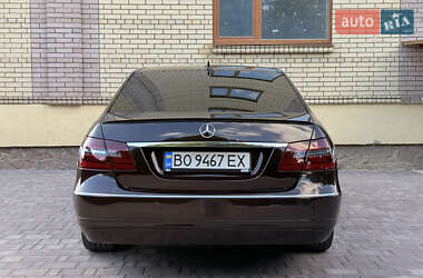 Седан Mercedes-Benz E-Class 2009 в 