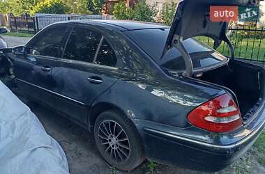 Седан Mercedes-Benz E-Class 2003 в 