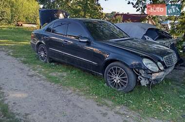 Седан Mercedes-Benz E-Class 2003 в 