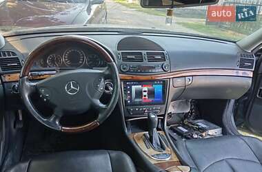 Седан Mercedes-Benz E-Class 2003 в 